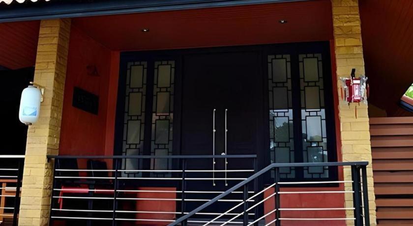 Tanisa Resort Csumphon Kültér fotó