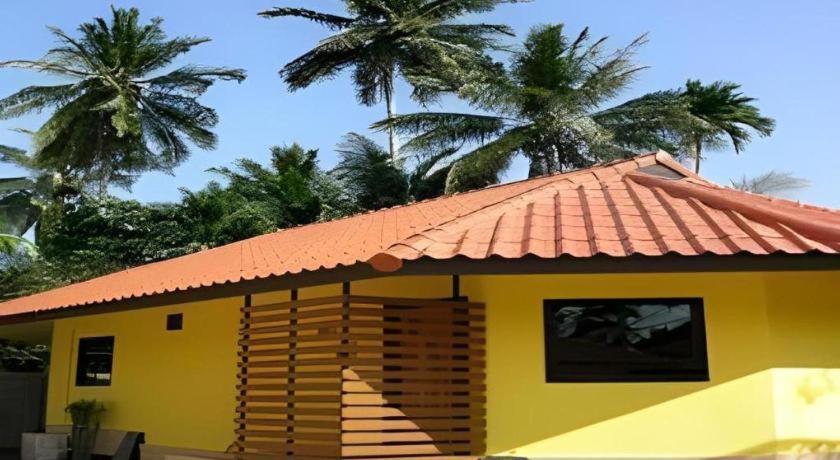 Tanisa Resort Csumphon Kültér fotó