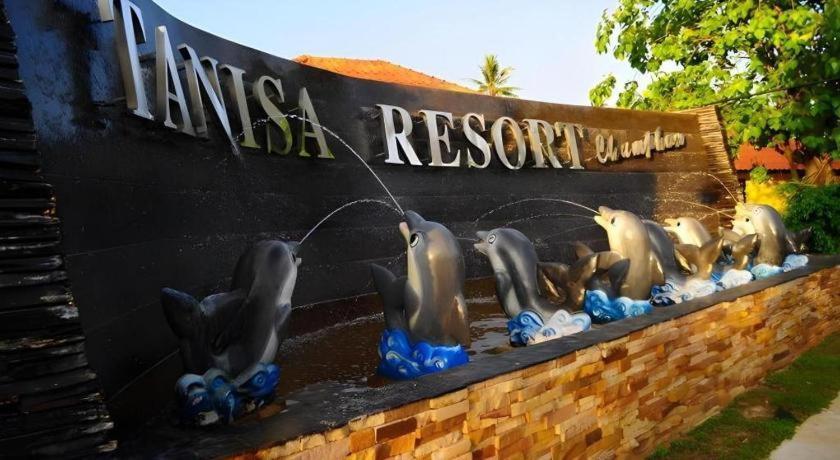 Tanisa Resort Csumphon Kültér fotó